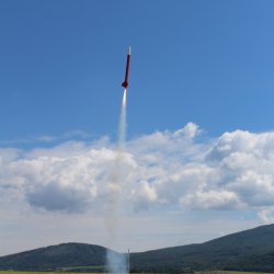 img_3843 cervena ap motorm klesc- let